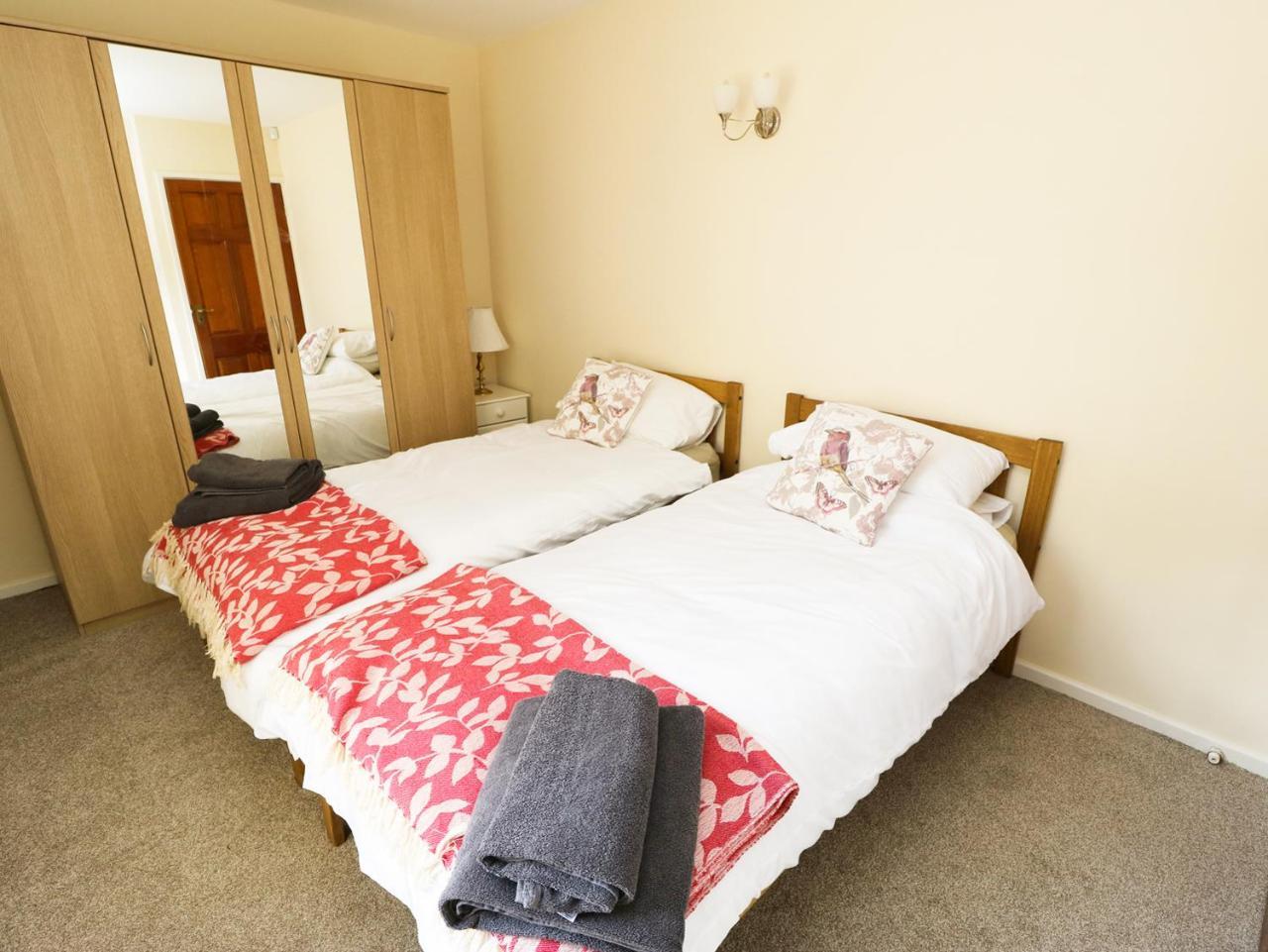 Villa West End House Bradford  Esterno foto