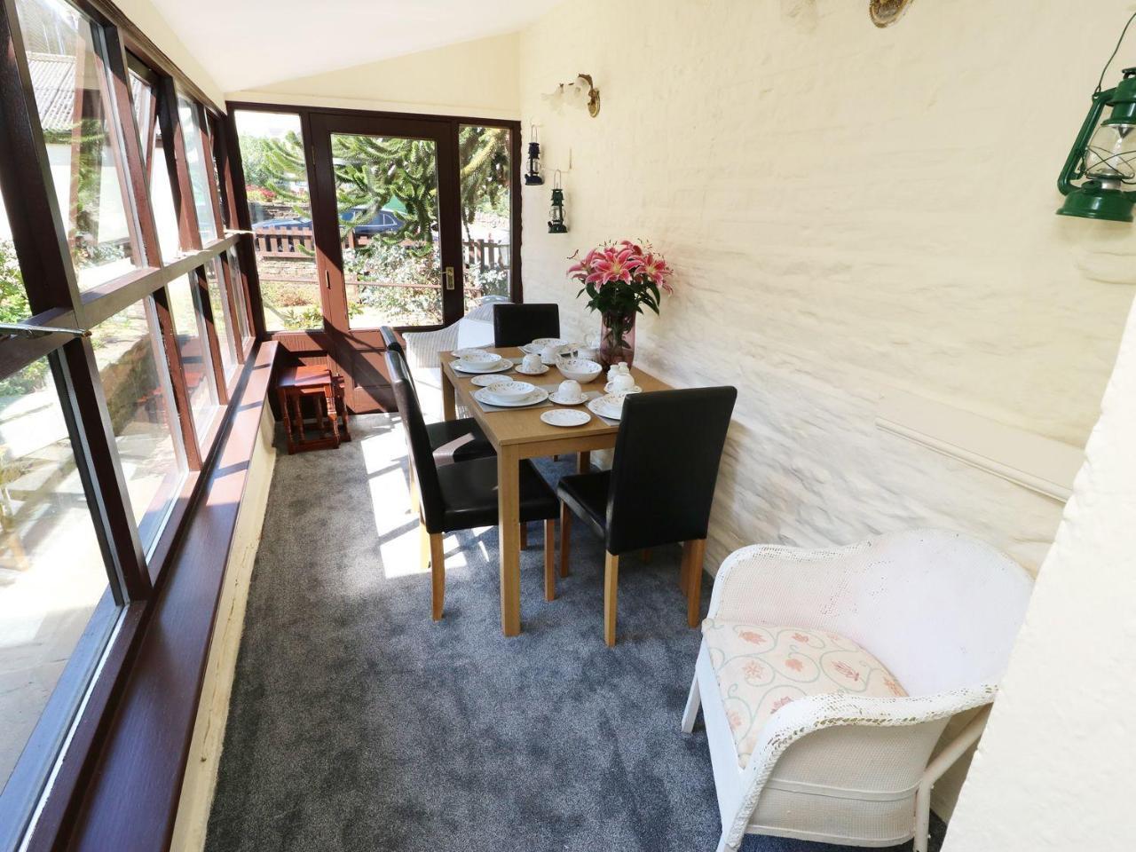 Villa West End House Bradford  Esterno foto